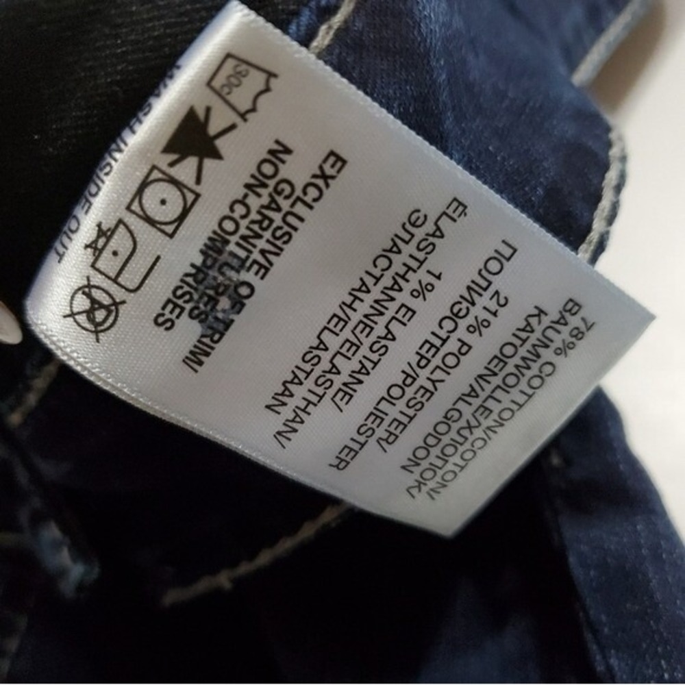 Silver Jeans Co Suki Mid Womens Jeans Size 26 Dark Wash Stretch Curvy Denim - Picture 8 of 11